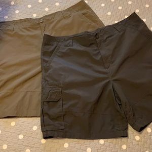 Men’s cargo shorts 2 for 1!!